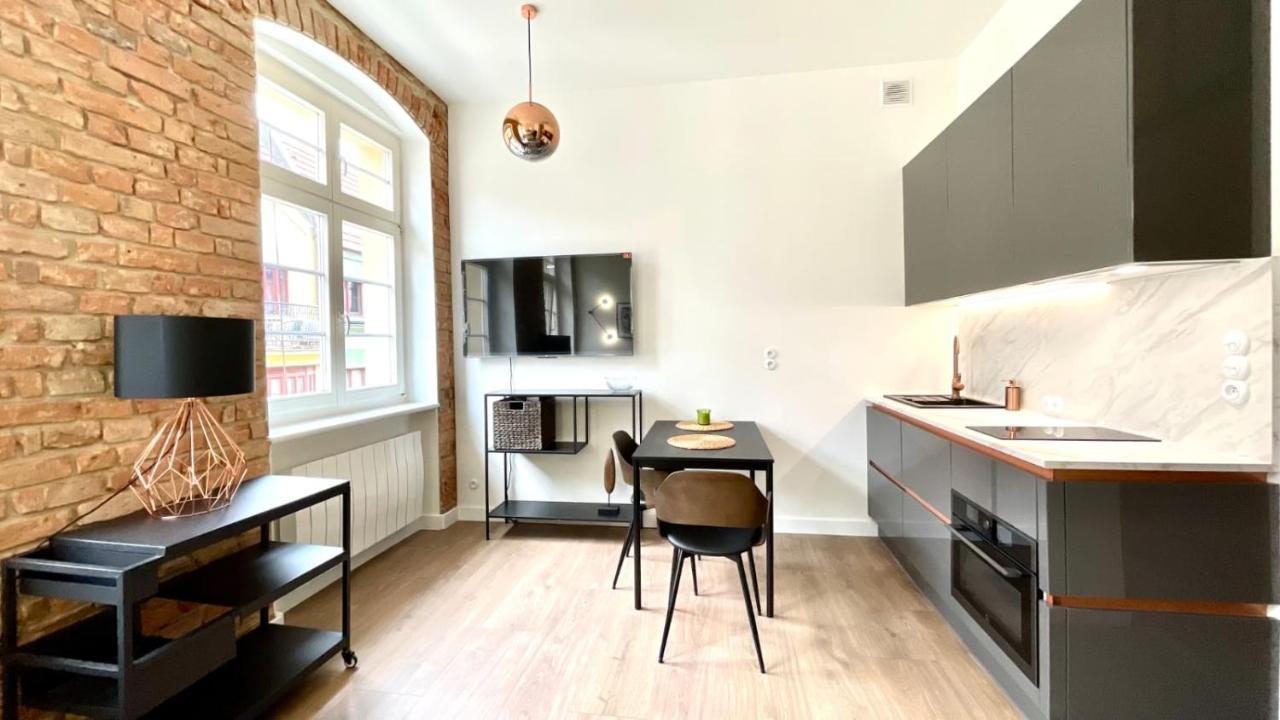 Zielona Kanapa - Za 100M Rynek Wrocław Eksteriør billede
